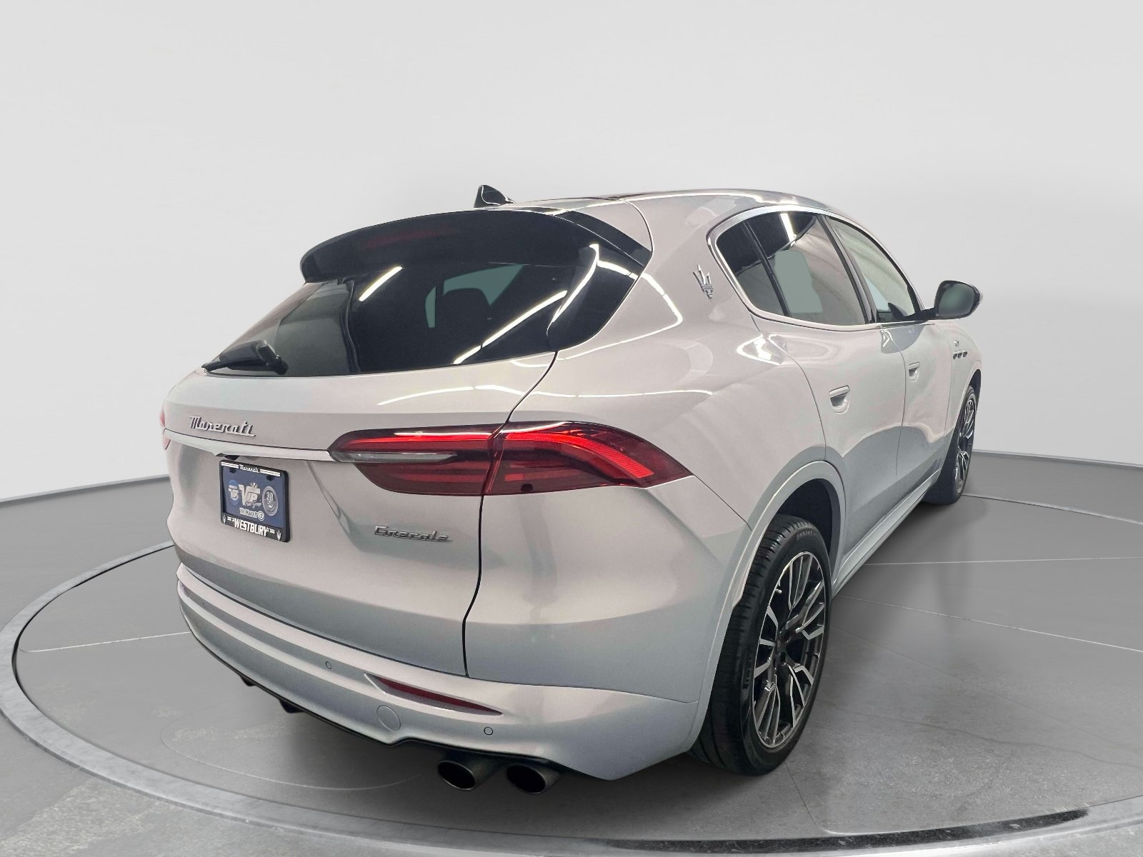 Used 2023 Maserati Grecale Modena AWD/4WD image 6