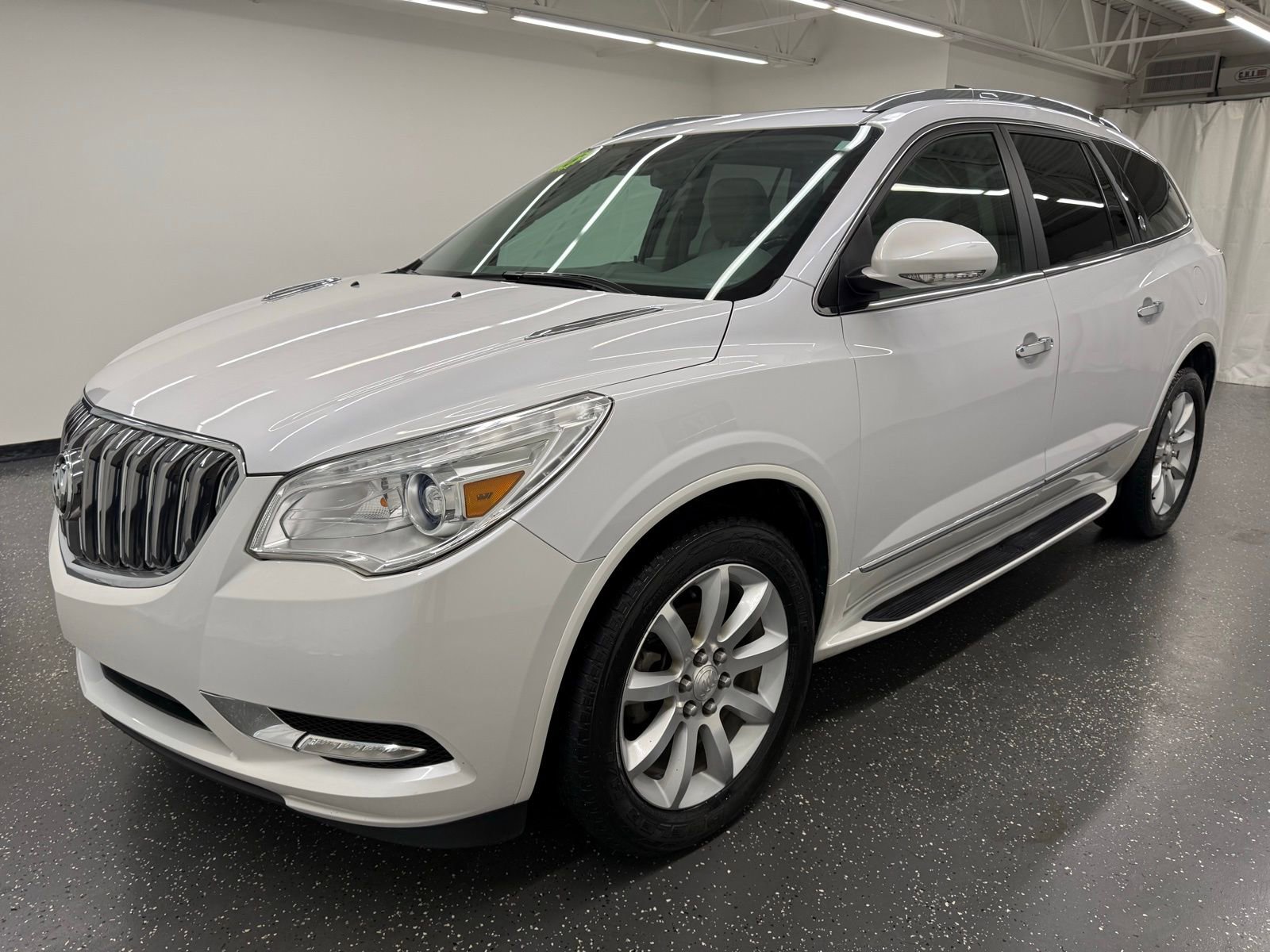 Used 2016 Buick Enclave Premium w/ Experience Buick Package AWD/4WD image 4