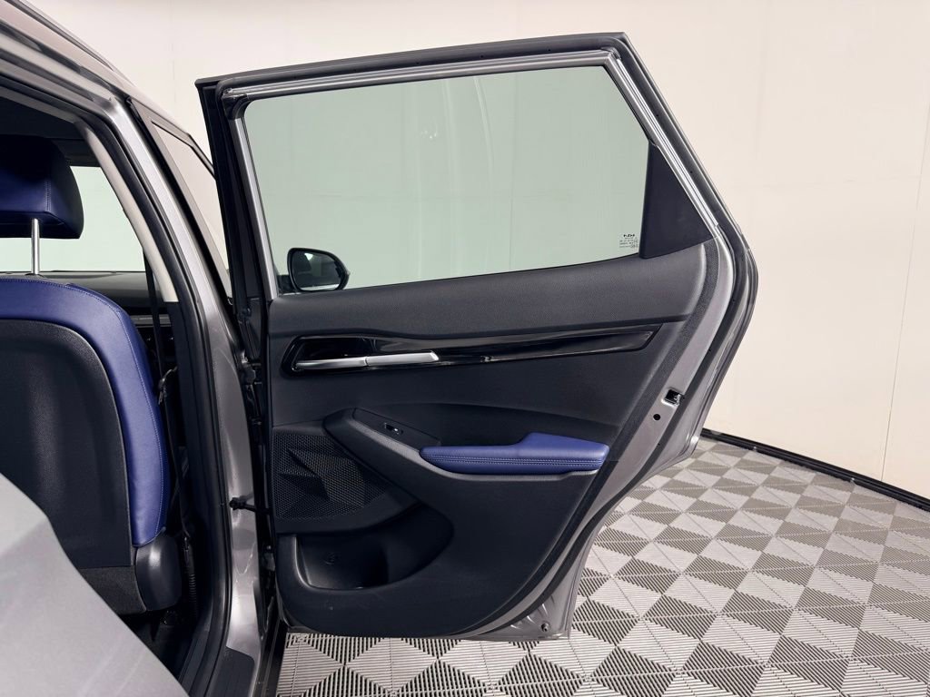 Used 2024 Kia Seltos S FWD image 30