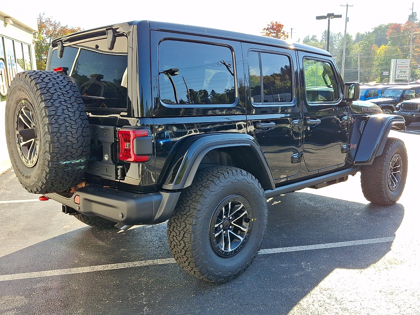 New 2027 Jeep Wrangler Unlimited Rubicon AWD/4WD image 3