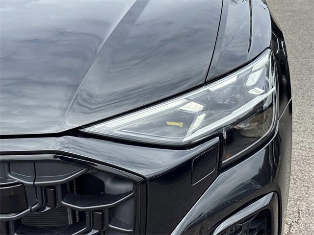 Used 2025 Audi Q8 Prestige image 10