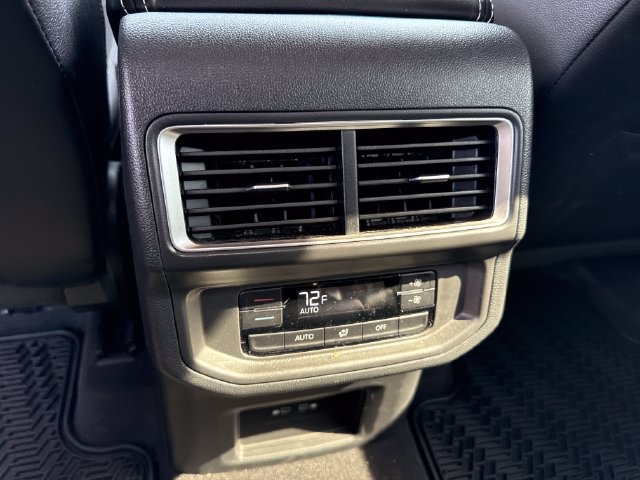 Used 2024 Volkswagen Atlas SE AWD/4WD image 23