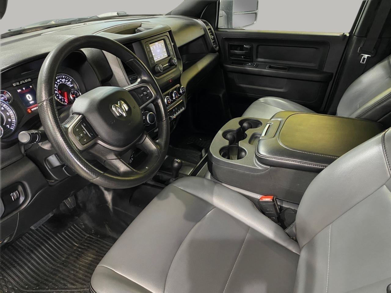 Used 2023 RAM 2500 Tradesman AWD/4WD image 9