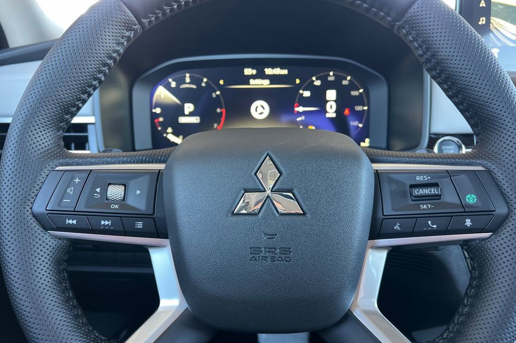 New 2026 Mitsubishi Outlander SEL FWD image 25