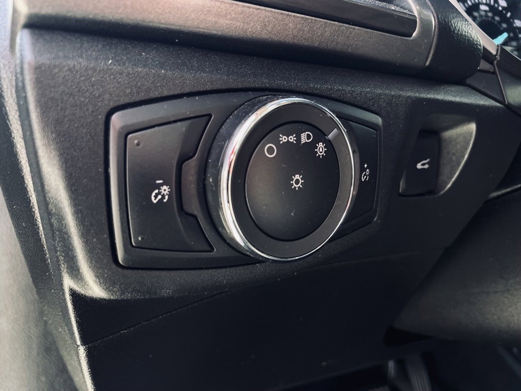 Used 2019 Ford Fusion SEL image 10