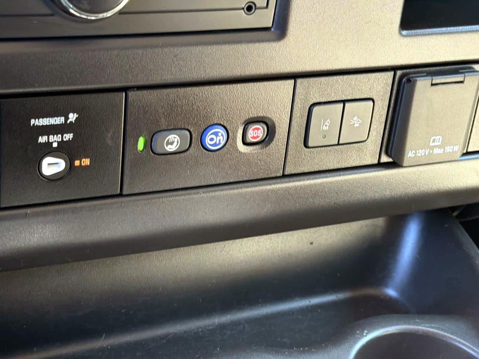 Used 2025 Chevrolet Express 2500 LT RWD image 16