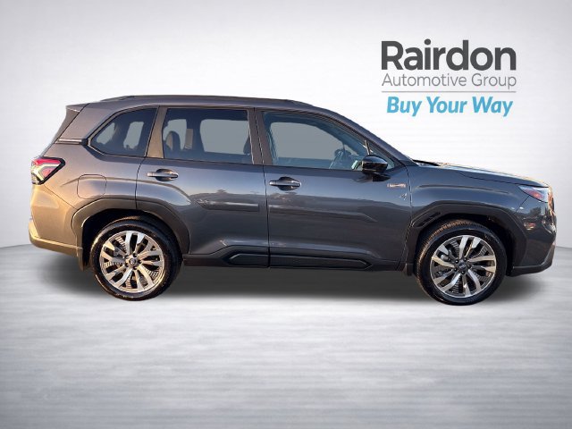 Used 2025 Subaru Forester Touring AWD/4WD image 7