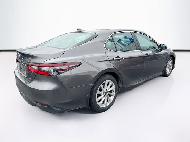Used 2023 Toyota Camry LE FWD image 5