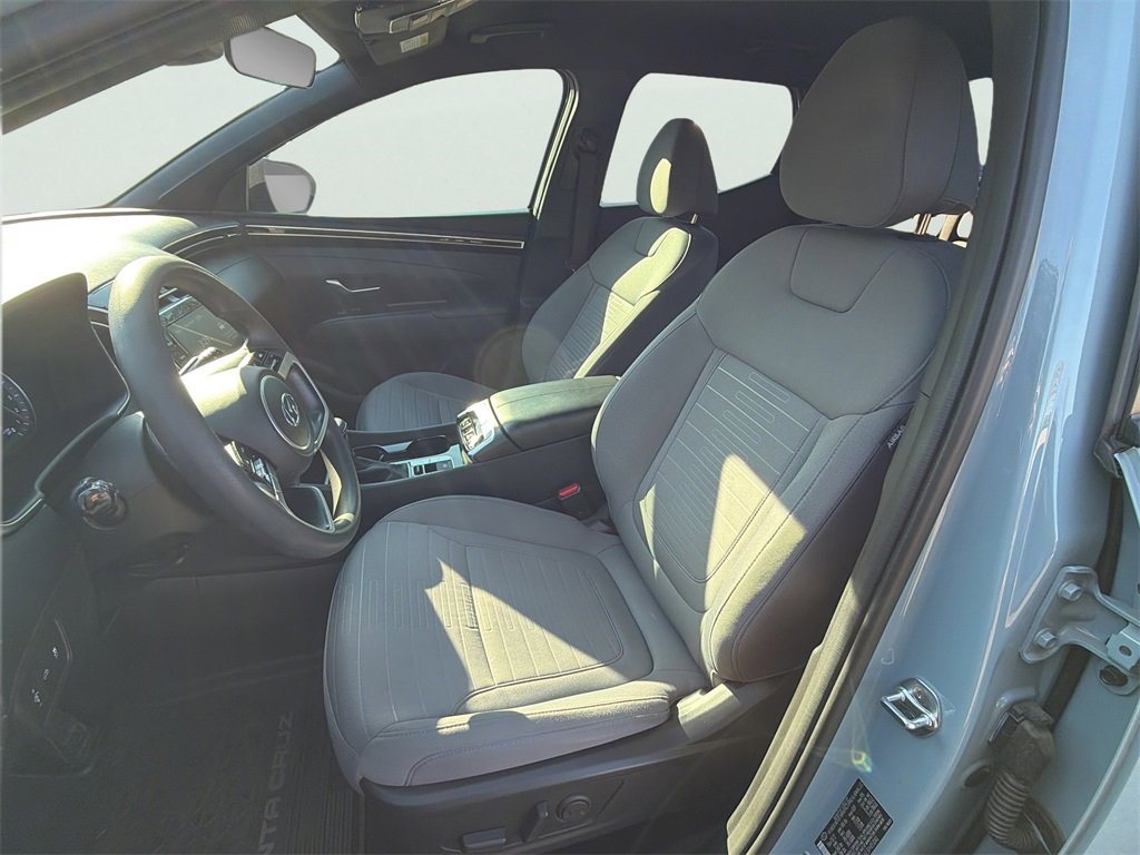 Used 2023 Hyundai Santa Cruz SEL w/ Cargo Package image 2