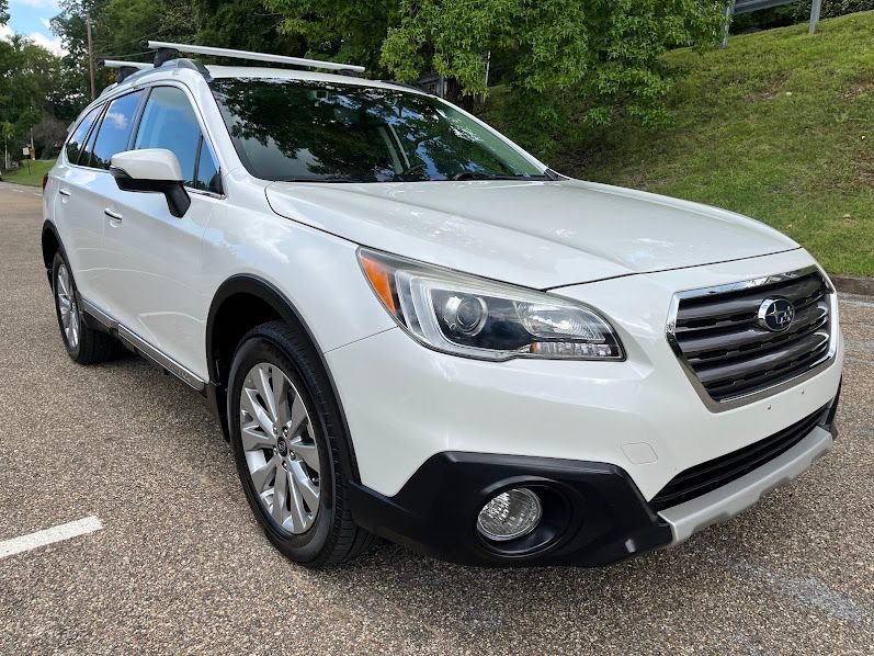 Used 2017 Subaru Outback 3.6R Touring w/ Protection Package #1 AWD/4WD image 34