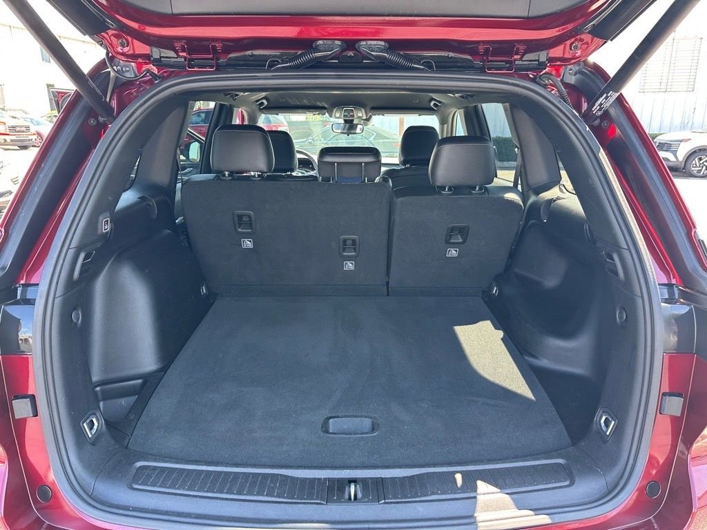 Used 2024 Jeep Grand Cherokee Limited image 34