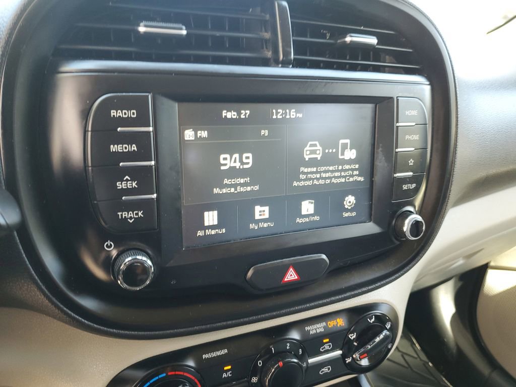 Used 2021 Kia Soul LX image 26