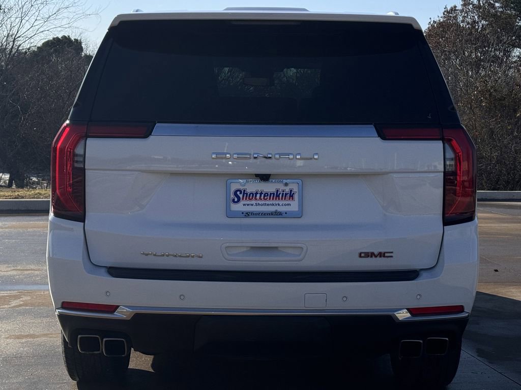 Used 2025 GMC Yukon Denali image 5