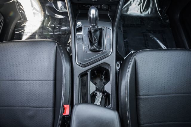 Used 2018 Volkswagen Tiguan SE image 24