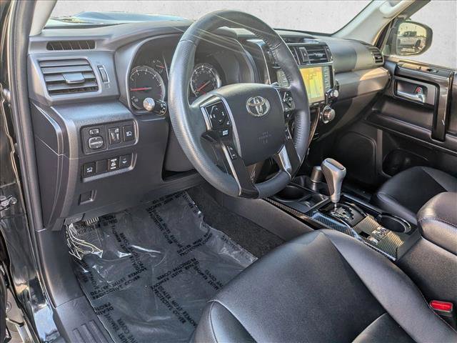 Used 2022 Toyota 4Runner TRD Off-Road Premium AWD/4WD image 10