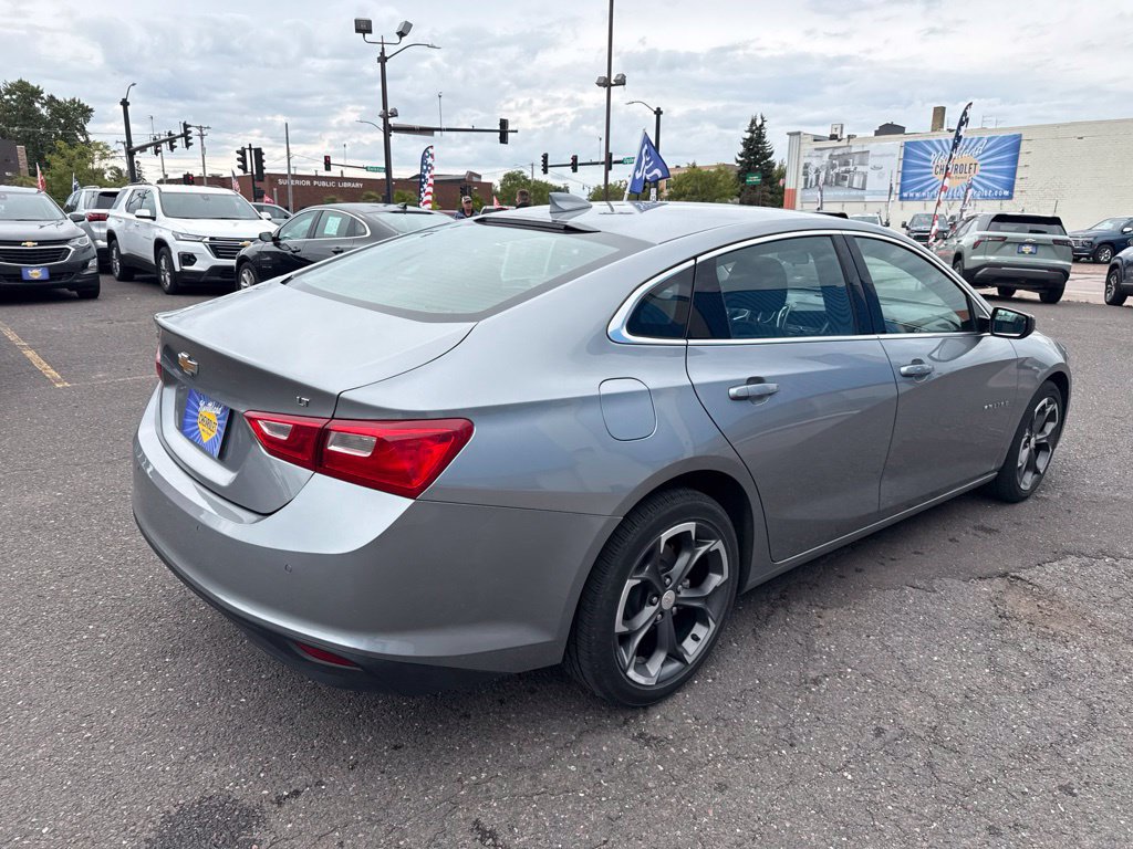 Used 2024 Chevrolet Malibu LT FWD image 11