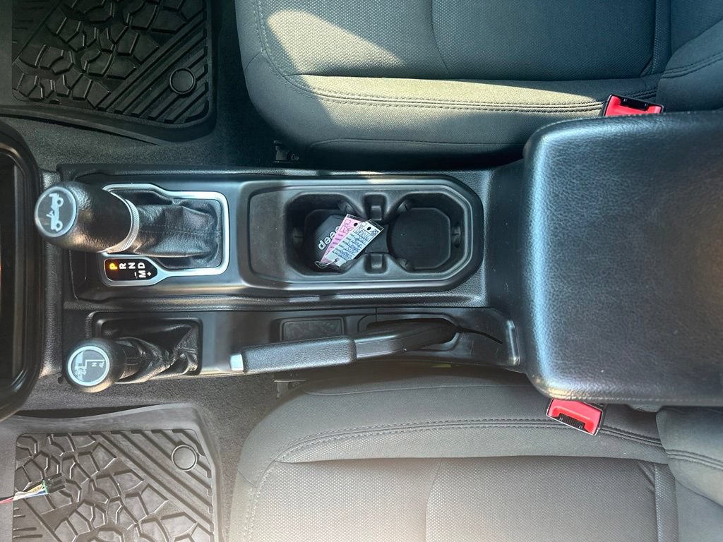 Used 2020 Jeep Wrangler Unlimited Sport S AWD/4WD image 36