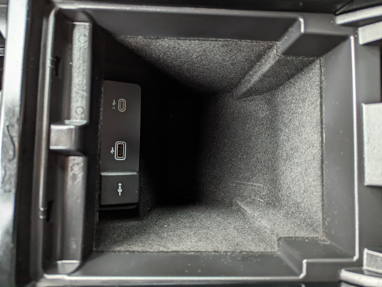 Used 2021 Land Rover Range Rover Evoque S image 23