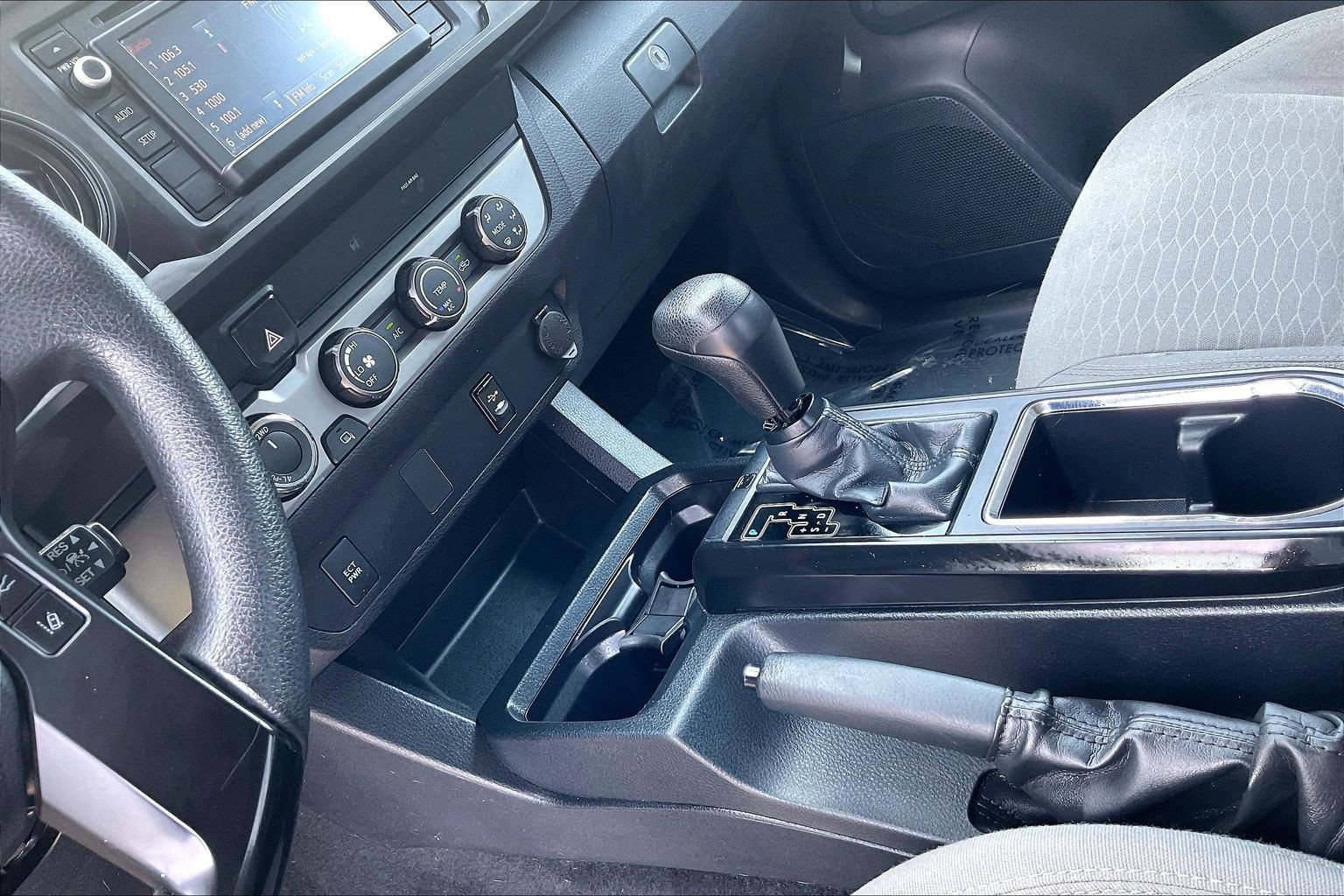 Used 2019 Toyota Tacoma SR w/ SX Package AWD/4WD image 16