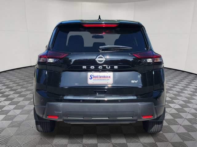 Used 2024 Nissan Rogue SV FWD image 7