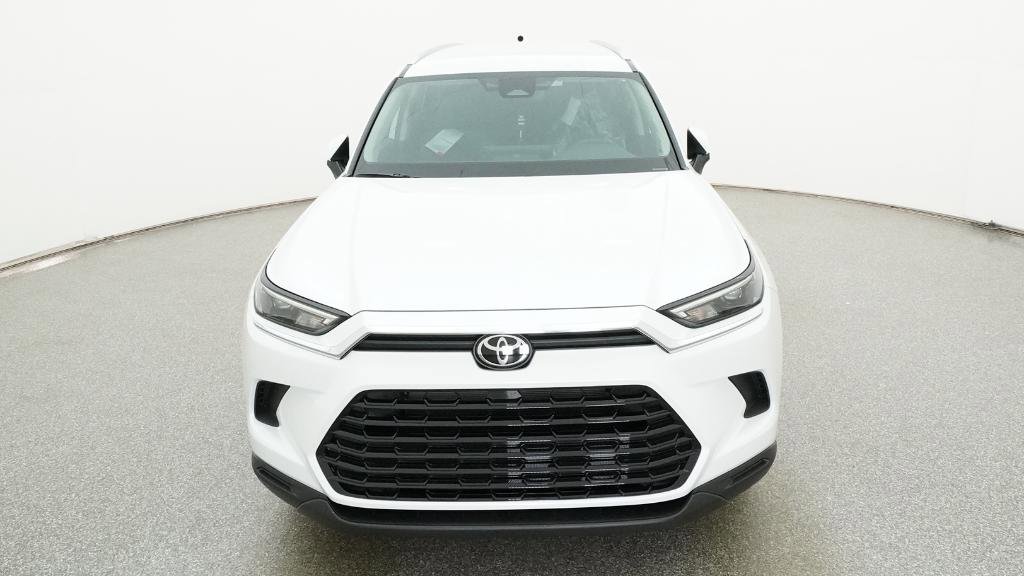 New 2026 Toyota Grand Highlander XLE image 2