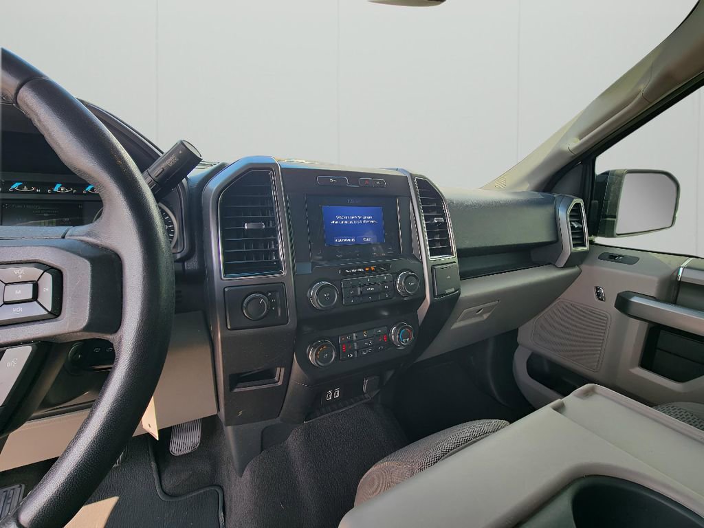 Used 2020 Ford F150 XLT w/ Equipment Group 302A Luxury AWD/4WD image 16