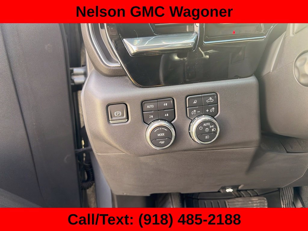 Used 2023 GMC Sierra 1500 SLT AWD/4WD image 12