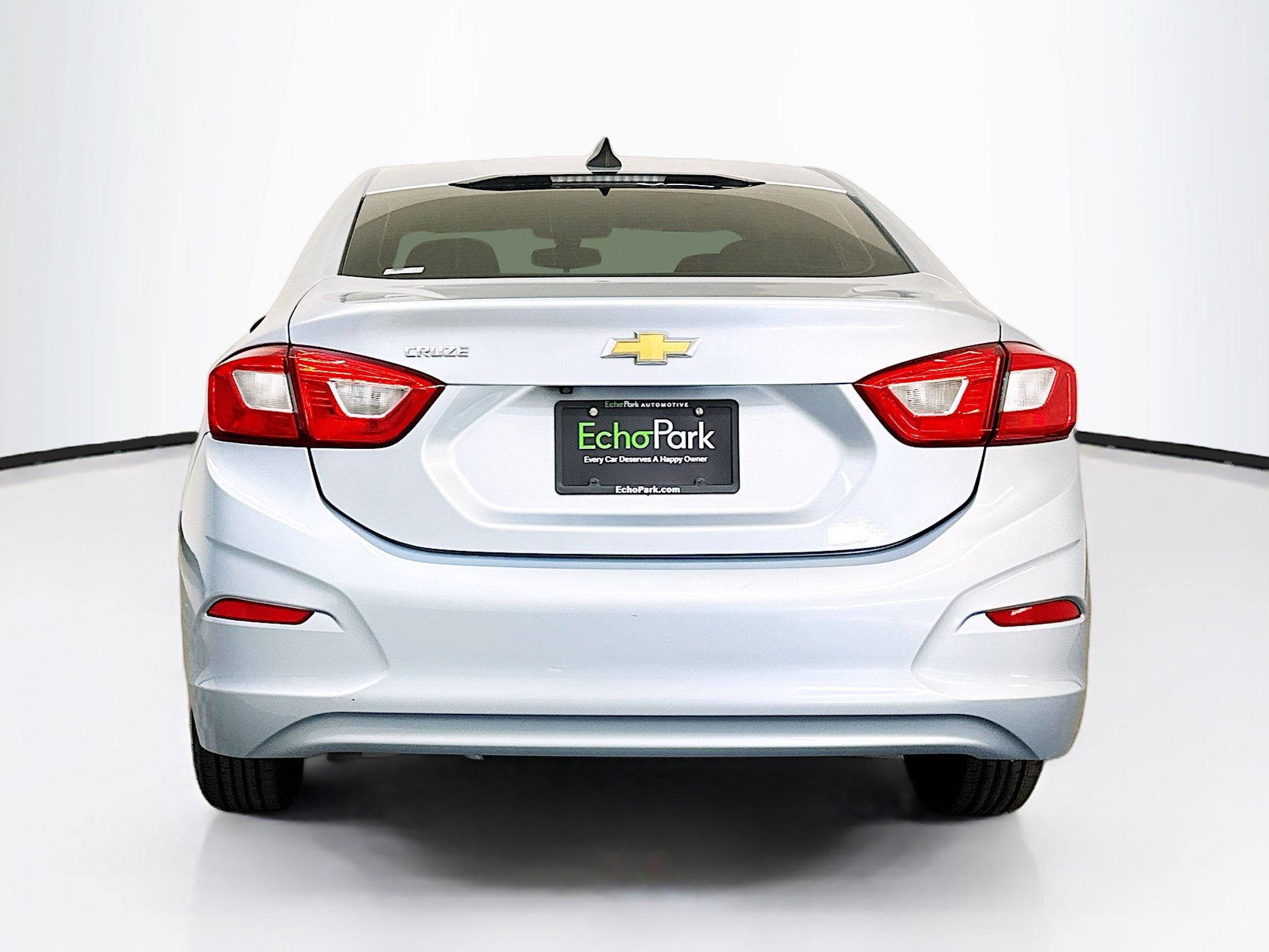 Used 2018 Chevrolet Cruze LS FWD image 7