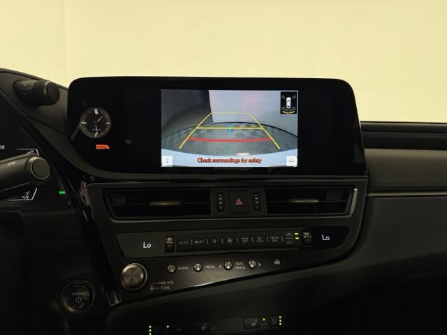 Certified 2025 Lexus ES 300h w/ Premium Package FWD image 23