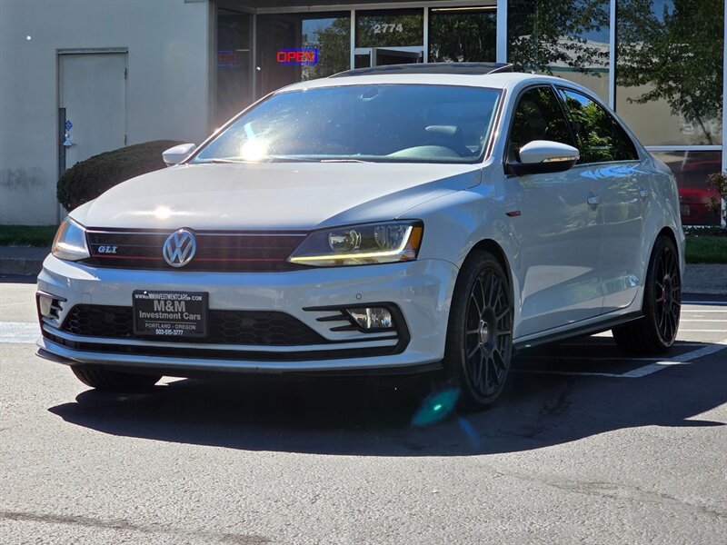 Used 2017 Volkswagen Jetta GLI FWD image 1