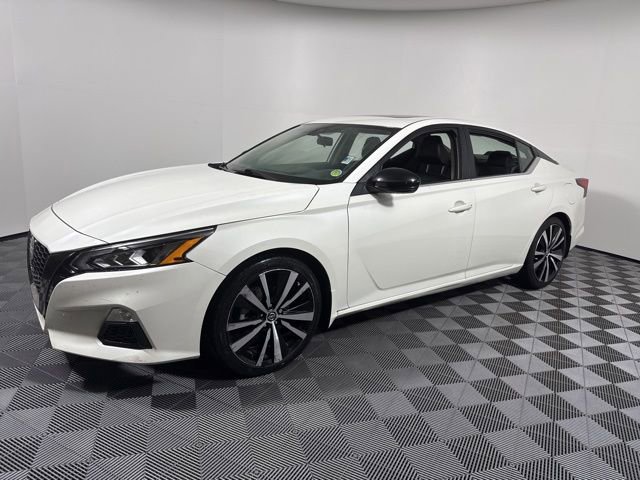 Used 2021 Nissan Altima 2.0 SR image 2