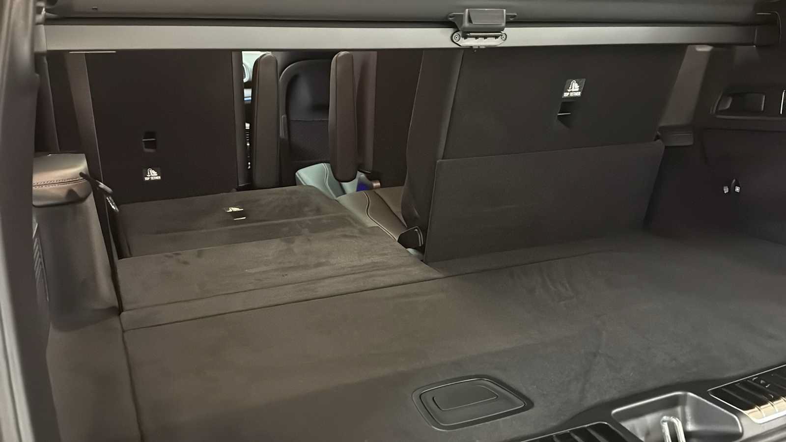 New 2026 Mercedes-Benz GLS 450 4MATIC image 35