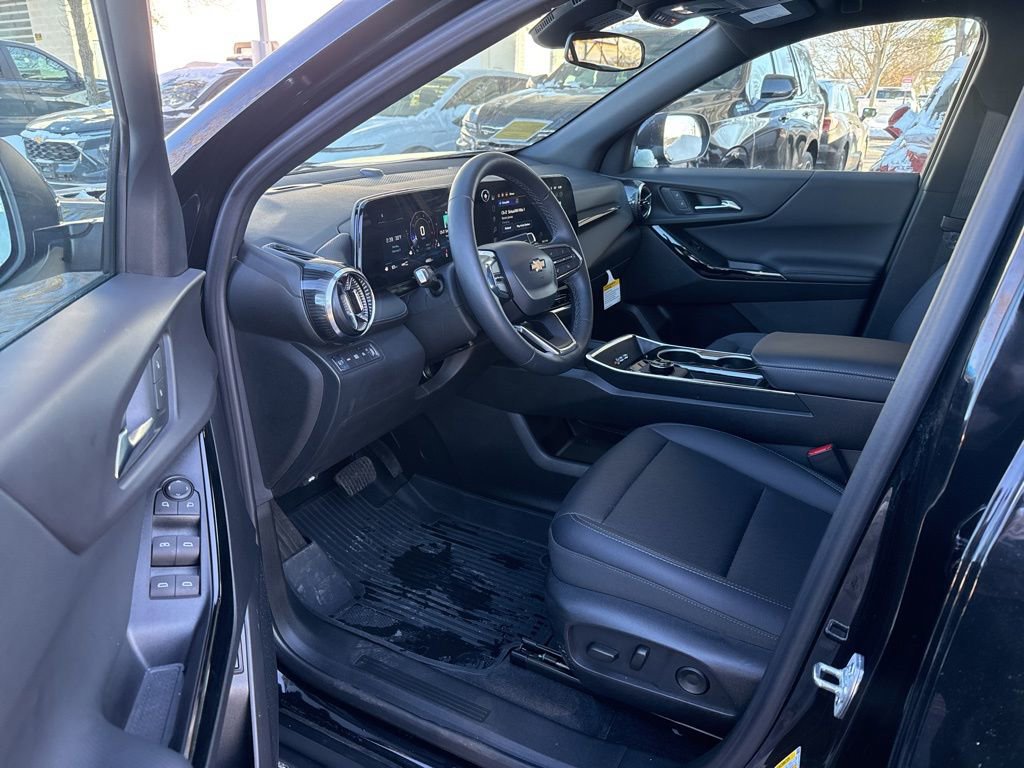 New 2026 Chevrolet Equinox LT w/ Convenience Package II image 12