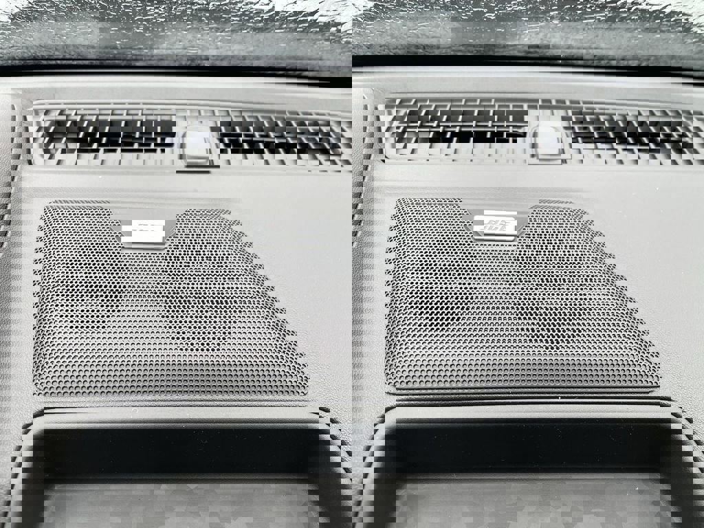 New 2026 GMC Canyon Denali image 25