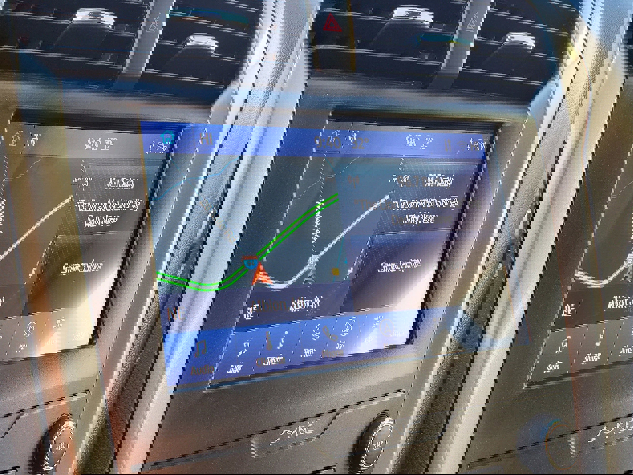 Used 2020 Ford Fusion SE image 16