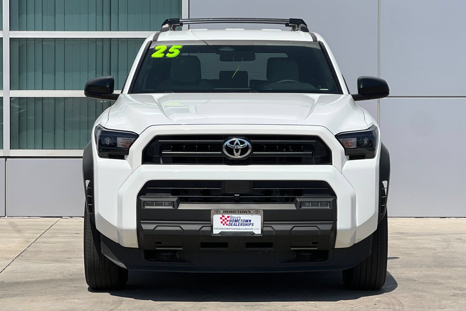 Certified 2025 Toyota 4Runner SR5 AWD/4WD image 6