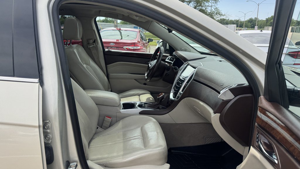 Used 2015 Cadillac SRX Performance w/ Driver Awareness Package AWD/4WD image 29