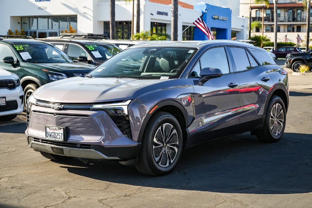 New 2025 Chevrolet Blazer EV LT FWD image 3