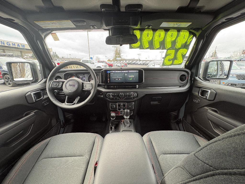 Used 2025 Jeep Wrangler Unlimited Rubicon w/ Steel Bumper Group image 17