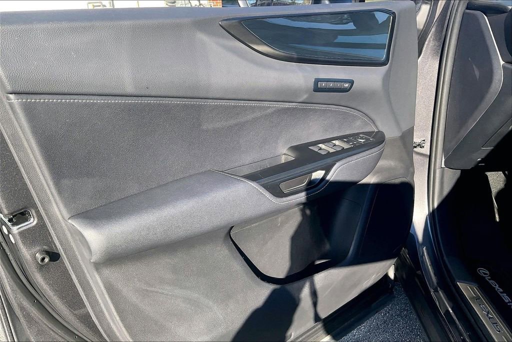 Used 2022 Lexus NX 250 FWD w/ Premium Package image 25