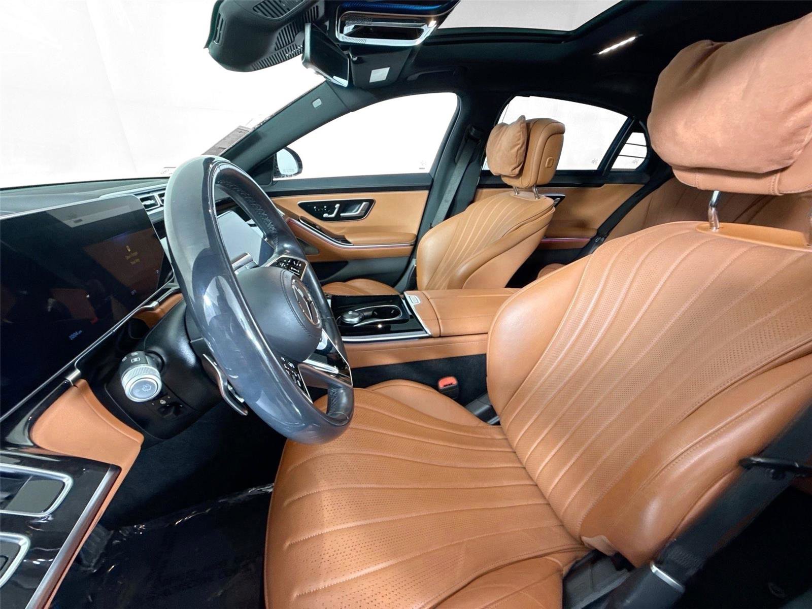 Used 2022 Mercedes-Benz S 500 4MATIC image 3