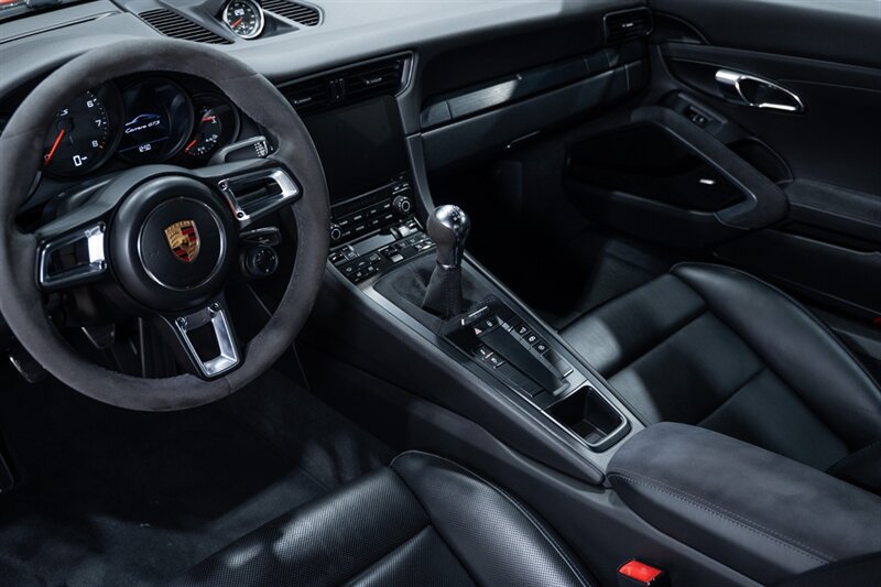 Used 2017 Porsche 911 Carrera GTS RWD image 47