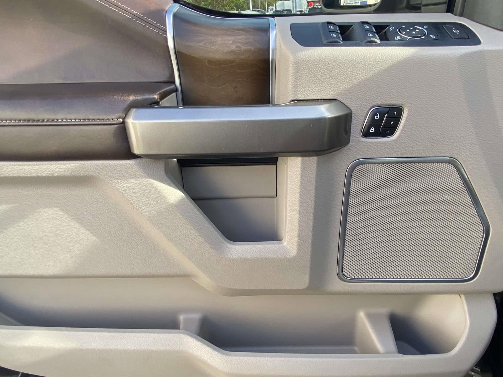 Used 2019 Ford F250 Limited image 18