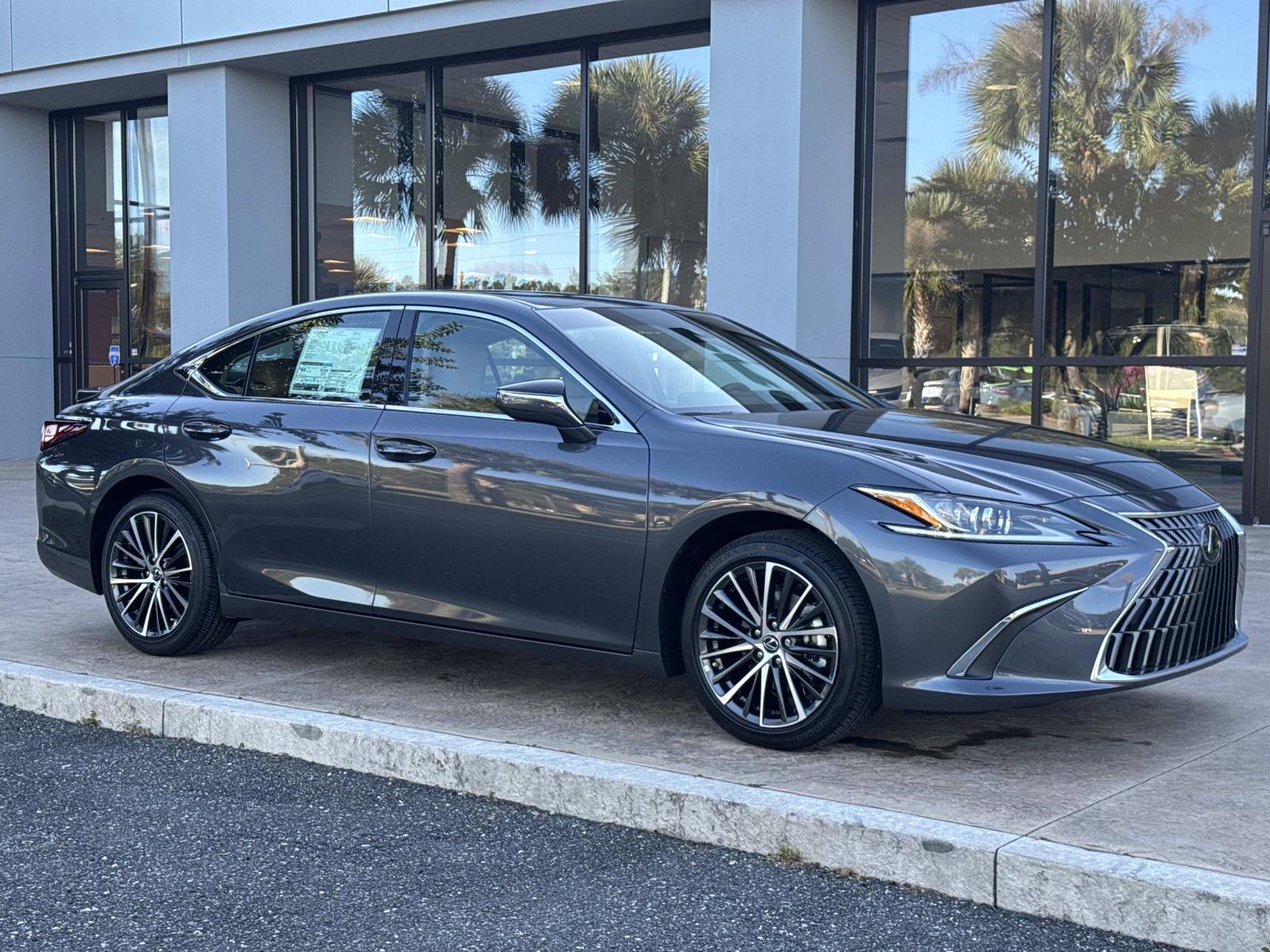 New 2025 Lexus ES 300h w/ Premium Package