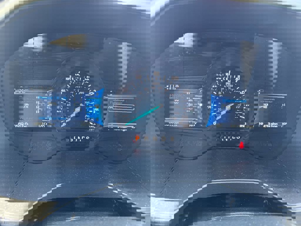 Used 2024 Ford Edge SEL image 7