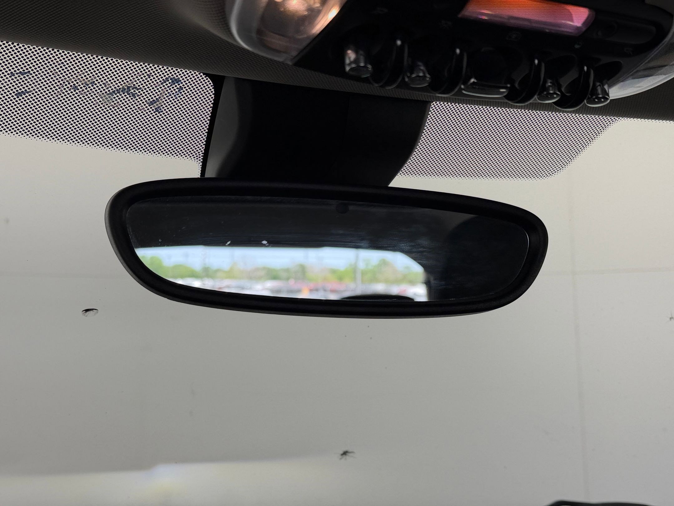 Used 2023 MINI Cooper 2-Door Hardtop image 17