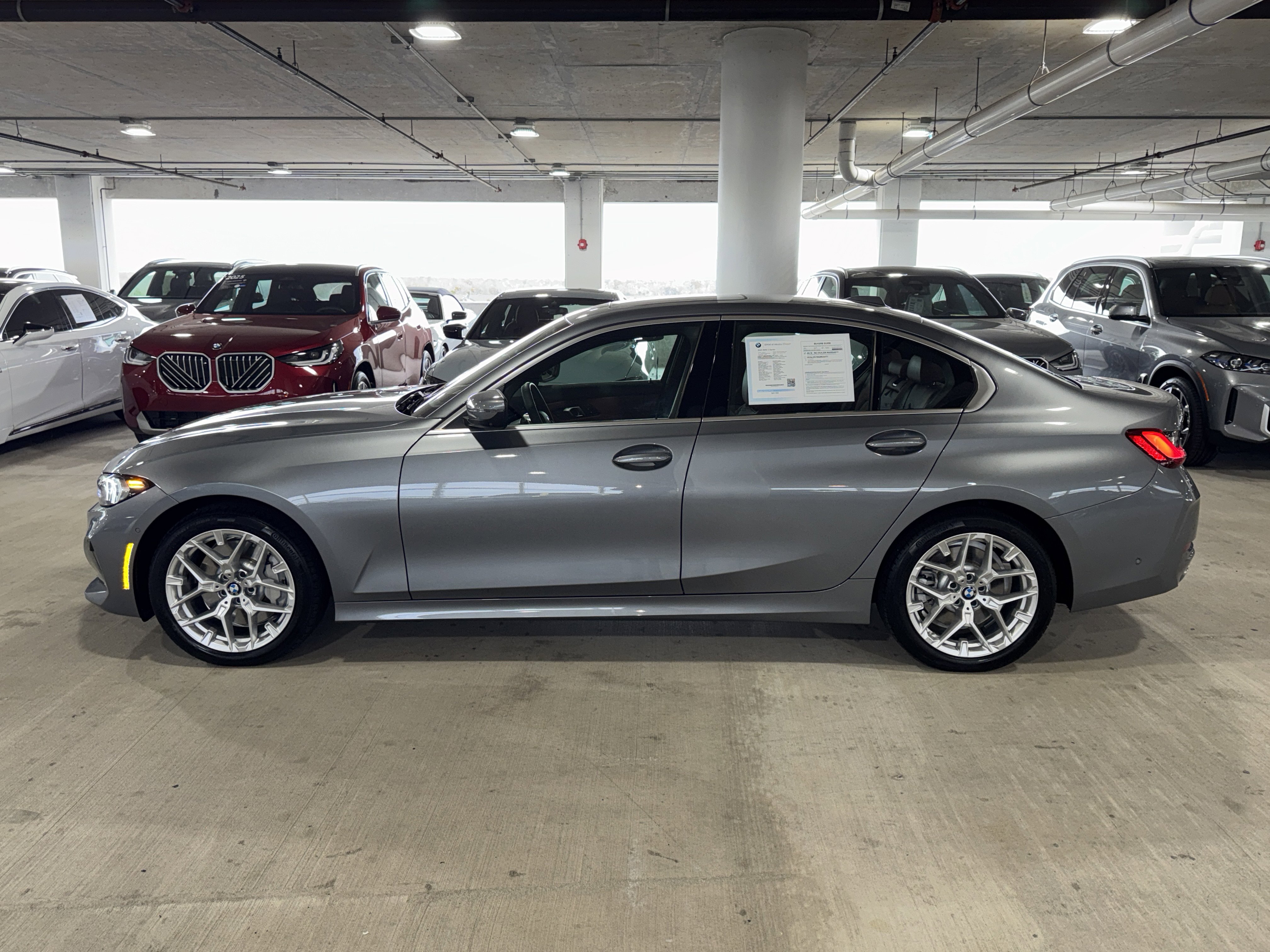 Certified 2025 BMW 330i Sedan image 5