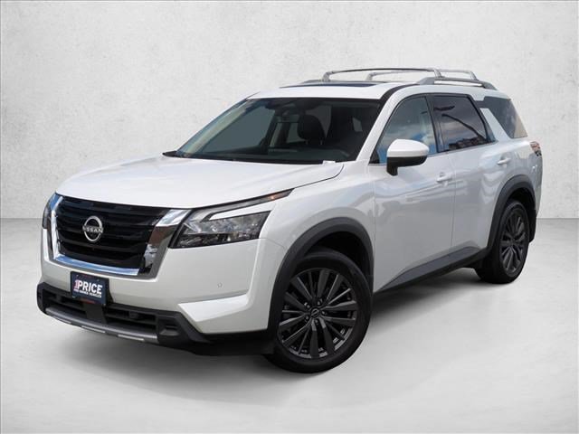 Used 2025 Nissan Pathfinder SL w/ SL Premium Package AWD/4WD image 1