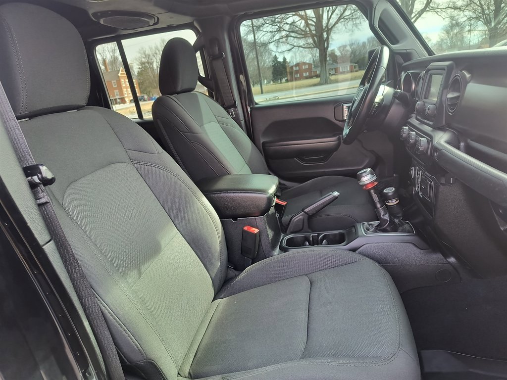 Used 2020 Jeep Gladiator Sport w/ Quick Order Package 23S image 28