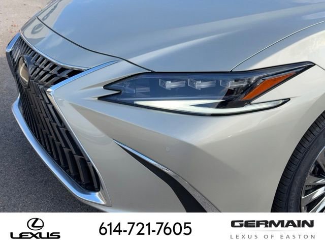 New 2025 Lexus ES 350 Ultra Luxury image 13